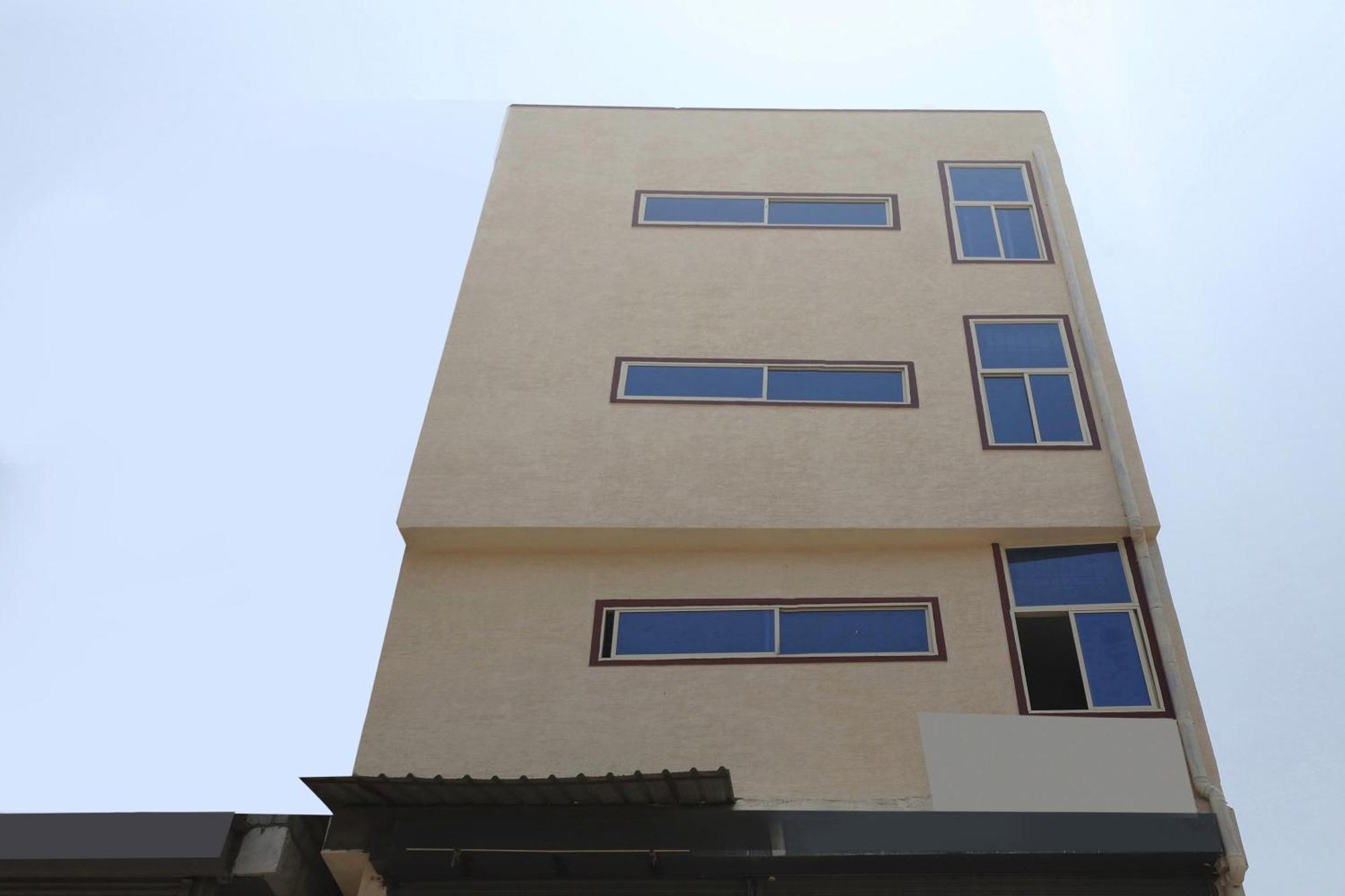 Hotel O Krishnaa Comforts Kanakapura Bagian luar foto